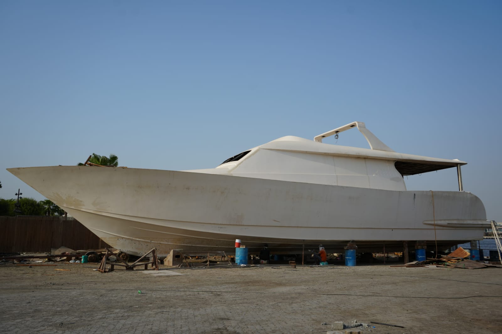 32 METRE SUPERSTRUCTURE